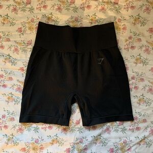Black Gymshark flex shorts